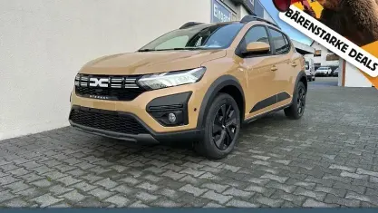 Uusi Dacia Sandero Expression 91 HP (66 kW) 2025 Peessi Sedan