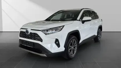 Gebraucht Toyota RAV4 Hybrid Team 222 PS (163 kW) 2024 Schneeweiß SUV
