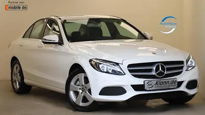 Gebraucht Mercedes C200 184 PS (135 kW) 2018 Weiß Limousine