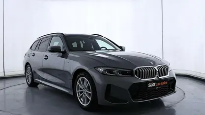 Gebraucht BMW 320 M Sport 190 PS (139 kW) 2025 Grau Kombi