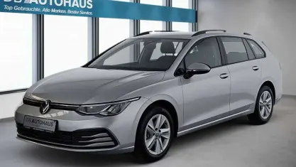Gebraucht VW Golf VIII Life 116 PS (85 kW) 2024 Silber Kombi