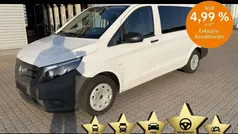 Arktikweiß Gebraucht 2018 Mercedes Vito Van / Kleinbus | 23.880 €
