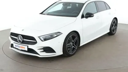 Gebraucht Mercedes A220 AMG line 190 PS (139 kW) 2019 Weiß Limousine