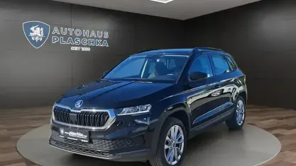 Usado Skoda Karoq Style 150 CV (110 kW) 2022 Negro SUV