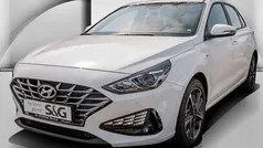 Serenity white Gebraucht 2024 Hyundai i30 Trend Kleinwagen | 25.980 € (Fairer Preis)