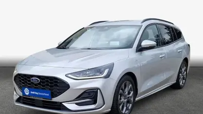 Gebraucht Ford Focus ST-Line X 115 PS (84 kW) 2025 Silber Kombi