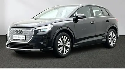 Gebraucht Audi Q4 e-tron Sport 150 kW (204 PS) 2023 Schwarz SUV
