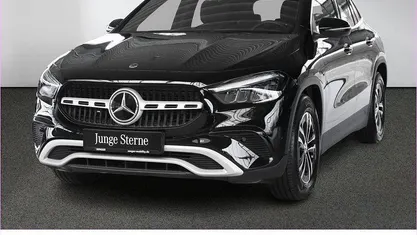 Gebraucht Mercedes GLA200 163 PS (119 kW) 2024 SUV