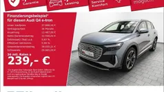 Blau Gebraucht 2022 Audi Q4 e-tron Ambiente SUV | 37.880 € (Superpreis)
