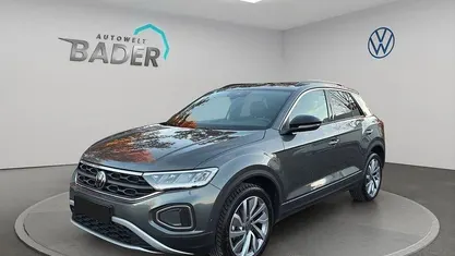 Indiumgrau metallic Gebraucht 2025 VW T-Roc Goal SUV | 28.880 € (Fairer Preis)