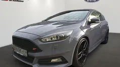 Slategrau Gebraucht 2016 Ford Focus Sport | 19.980 € (Fairer Preis)