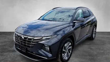Gebraucht Hyundai Tucson Trend 150 PS (110 kW) 2021 Dark knight (metallic) SUV