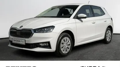 Gebraucht Skoda Fabia Essence 80 PS (58 kW) 2025 Weiß Kleinwagen