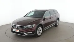 Rot Gebraucht 2016 VW Passat Alltrack Kombi | 23.990 € (Fairer Preis)