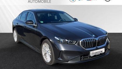 Używany BMW 530e 299 KM (219 kW) 2024 Szary Sedan/Limuzyna