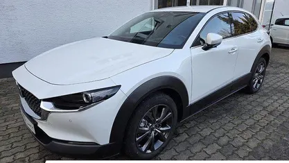 Weiss Gebraucht 2020 Mazda CX-30 Active SUV | 21.888 € (Fairer Preis)