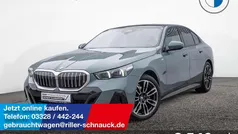 Cape york grün Gebraucht 2024 BMW 520 M Sport Limousine | 51.850 € (Fairer Preis)