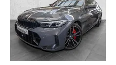 Grau Gebraucht 2024 BMW 330 M Sport Limousine | 48.490 € (Fairer Preis)