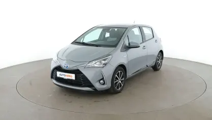 Gebraucht Toyota Yaris Team 61 PS (44 kW) 2018 Grau Kleinwagen
