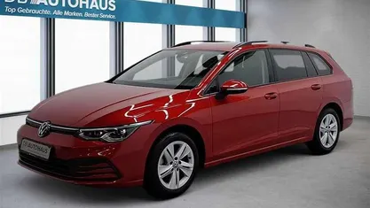 Gebraucht VW Golf VIII Life 150 PS (110 kW) 2024 Rot Kombi