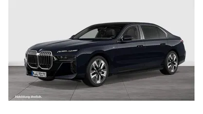 Usata BMW 750e M Sport 489 CV (359 kW) 2024 Nero Berlina
