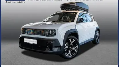 Gebraucht Renault 4 E-Tech Komfort 110 kW (150 PS) 2025 Weiß SUV