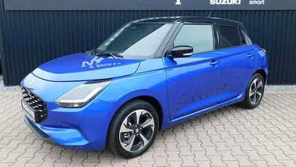 Frontier blue pearl/super blac Gebraucht 2025 Suzuki Swift Comfort+ Kleinwagen | 17.490 € (Fairer Preis)