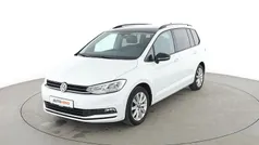 Weiß Gebraucht 2020 VW Touran Highline Van / Kleinbus | 24.170 € (Fairer Preis)