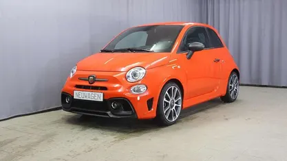 Racing orange Gebraucht 2023 Abarth 595 Turismo Coupé | 24.980 € (Fairer Preis)