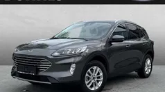 Grau (magneticgrau metallic) Gebraucht 2022 Ford Kuga Titanium SUV | 23.995 € (Superpreis)