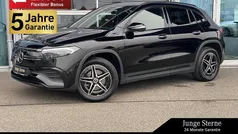 Schwarz Gebraucht 2021 Mercedes EQA250 AMG SUV | 31.390 € (Fairer Preis)