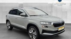 Steelgrau Gebraucht 2022 Skoda Karoq Style SUV | 27.990 € (Fairer Preis)