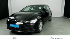 Gebraucht 2024 VW Golf VIII Life Limousine | 27.390 € (Fairer Preis)