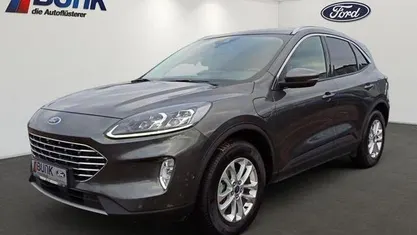 Lackierung metallic Gebraucht 2021 Ford Kuga Titanium SUV | 24.900 € (Fairer Preis)