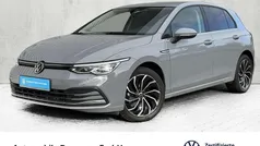 Gebraucht 2020 VW Golf VIII Style Limousine | 20.980 € (Fairer Preis)