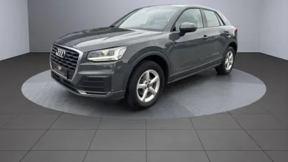 Gebraucht Audi Q2 Design 150 PS (110 kW) 2020 Nanograu metallic SUV