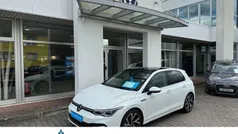 Pure white Gebraucht 2024 VW Golf VIII Style Limousine | 32.500 € (Fairer Preis)