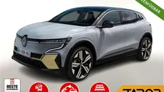 Weiss Gebraucht 2024 Renault Mégane Evolution Limousine | 26.788 € (Guter Preis)