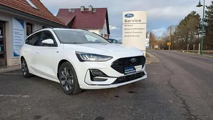 Gebraucht 2025 Ford Focus ST-Line X Limousine | 28.990 € (Guter Preis)