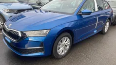 Race blau metallic Neu 2025 Skoda Octavia Selection Kombi | 34.445 € (Guter Preis)