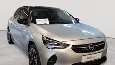 Kristall silber met./dach diamant schwarz met. Gebraucht 2022 Opel Corsa-e Elegance Kleinwagen | 16.990 € (Fairer Preis)