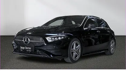 Gebraucht Mercedes A180 AMG 136 PS (100 kW) 2025 Unilack nachtschwarz Limousine