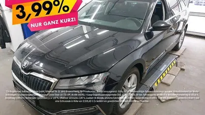 Gebraucht Skoda Superb Ambition 218 PS (160 kW) 2023 Schwarzmagic perleffekt Kombi