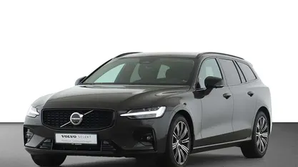 Grau Gebraucht 2024 Volvo V60 Plus Kombi | 36.760 € (Guter Preis)