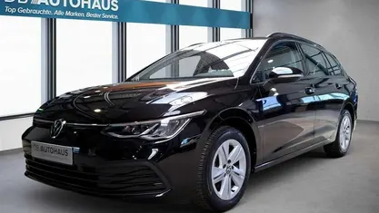 Gebraucht VW Golf VIII Life 110 PS (80 kW) 2024 Kombi