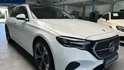 Gebraucht Mercedes E300 Avantgarde 197 PS (144 kW) 2024 Weiß Kombi