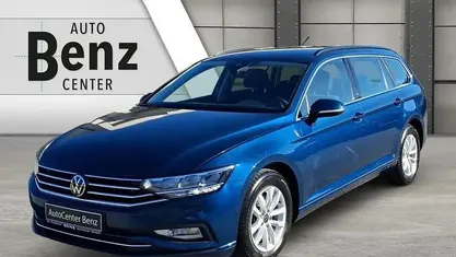 Gebraucht VW Passat Business 150 PS (110 kW) 2023 Blau Kombi