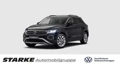 Schwarz Gebraucht 2024 VW T-Roc Life SUV | 24.640 € (Fairer Preis)