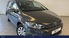Grau Gebraucht 2021 VW Touran Comfortline Van / Kleinbus | 27.285 € (Fairer Preis)
