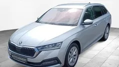 Silber Gebraucht 2021 Skoda Octavia Style Kombi | 21.000 € (Fairer Preis)